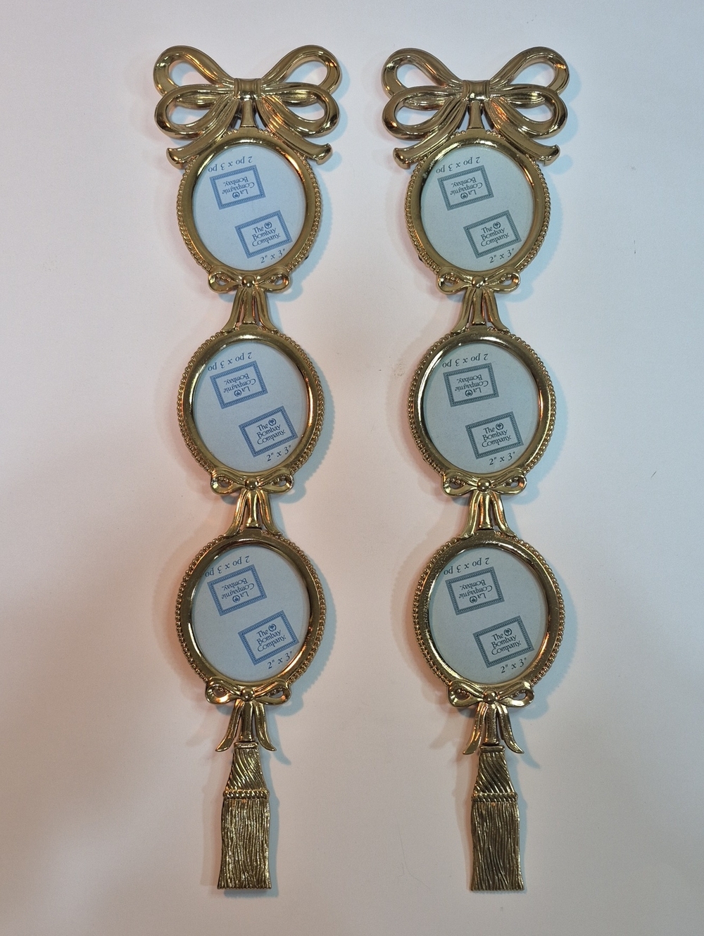 THE BOMBAY COMPANY Vintage 90s Gold Tone Tired Oval Opening Frames, Set of 2